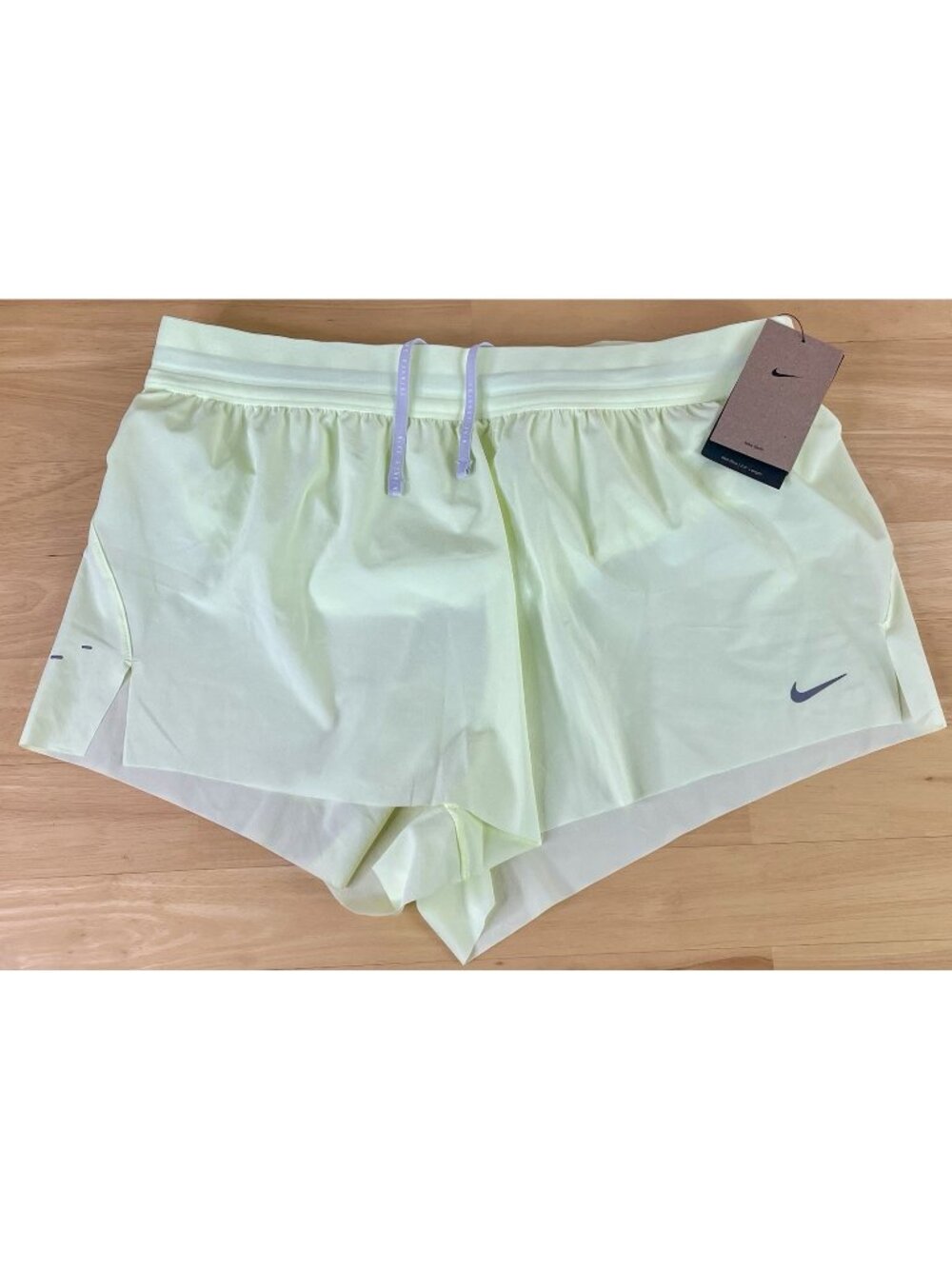 Nike Swift Dri-FIT Mid-Rise 2.5" Brief-Lined Running Shorts, HQ0638-701, Women L